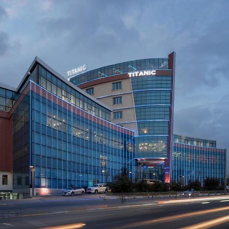 Titanic Hotel & Spa スレイマニヤ エクステリア 写真 Titanic Business Center