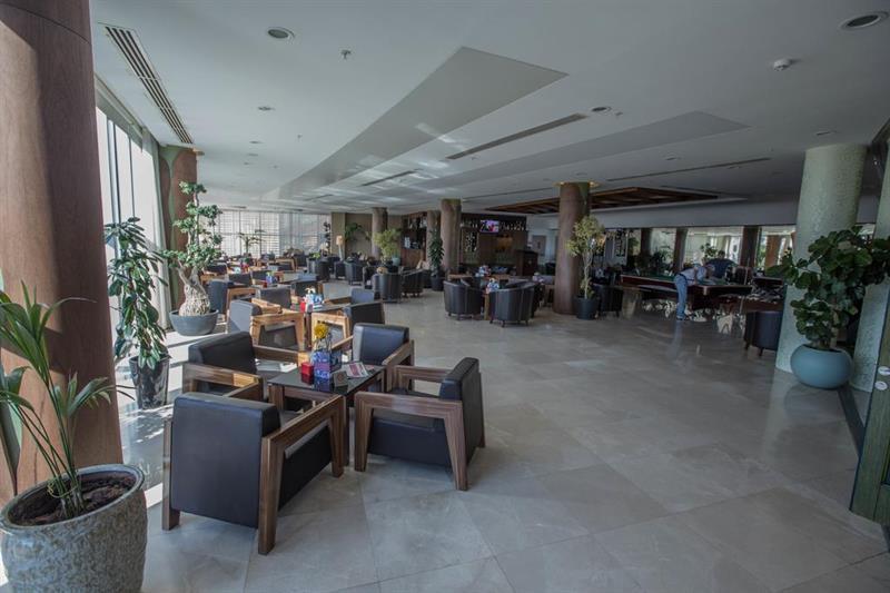 Titanic Hotel & Spa スレイマニヤ エクステリア 写真 Business lounge at the airport